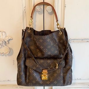 Louis Vuitton Monogram Canvas Metis Hobo Bag